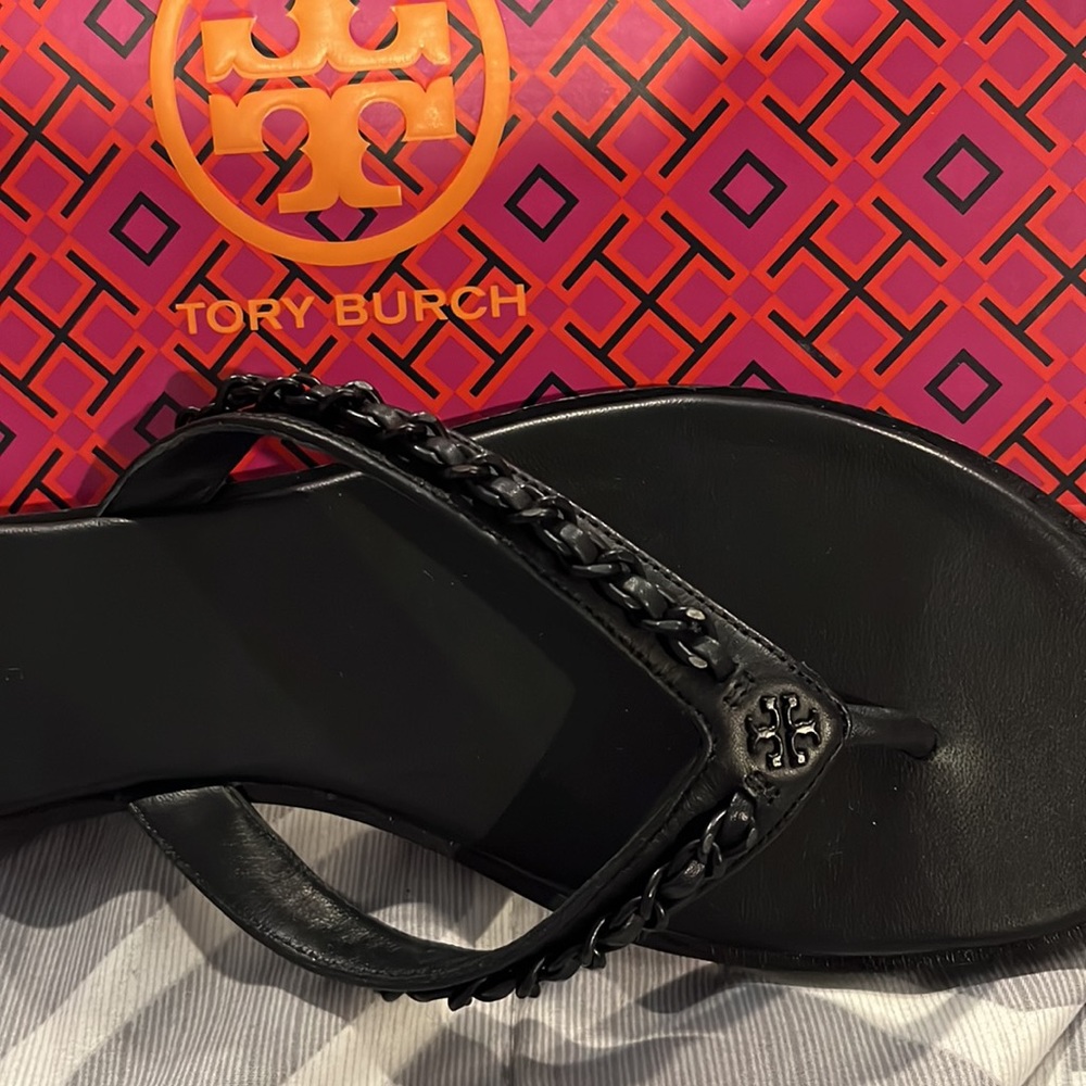 Tory Burch Black Logo Thong Sandals - Picture 3 of 8